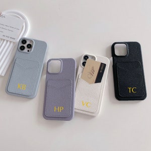 iPhone 15 Pro、14 13 12 11 Pro Max用カードホルダー付きパーソナライズiPhoneケース、カスタムモノグラムレザー電話ケース、彼女や彼へのカスタムギフト