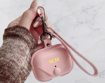 Personalized Engraved Initials Monogram Soft Leather Airpod Case |Custom Gold AirPod 3 Case With Button |Gift Idea For Him Her Airpod Pro 2