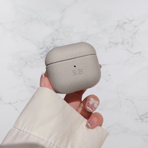 Personalized Custom Engraved Initials Monogram Pebble Leather Airpod Case| Custom AirPod 3 Case | Gift Idea For Him Her Airpod Pro 2