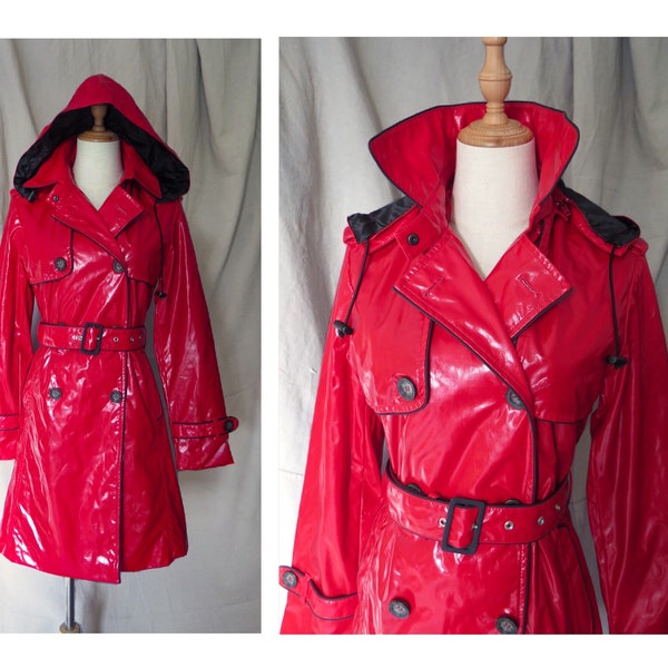 S, True Vintage Designer Red PVC Vinyl Fitted Belted Elegant Mid Length “Just In Case By CDM” Hooded Double Breasted Raincoat Coat Mac