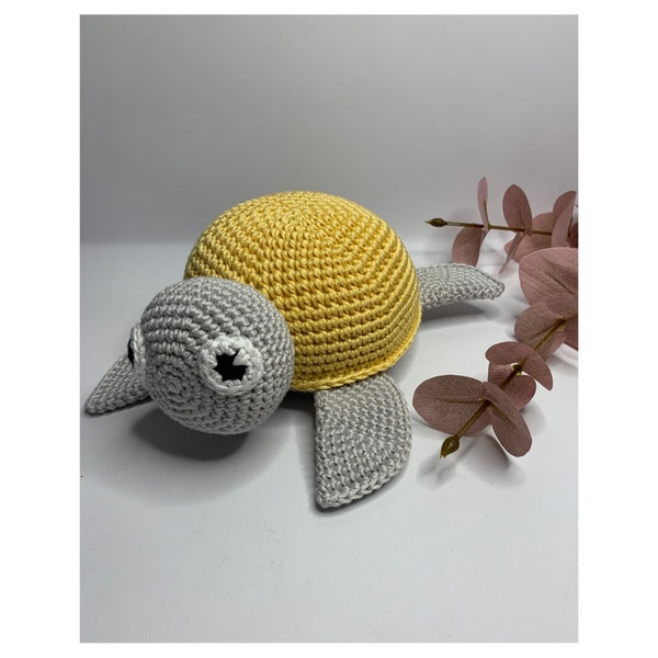 Large turtle music box crocheted according to your choice of color and melody