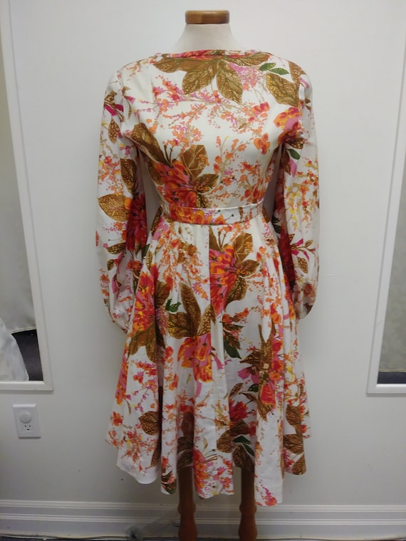 Vintage 1970's Handmade Flower Print Dress - Batea
