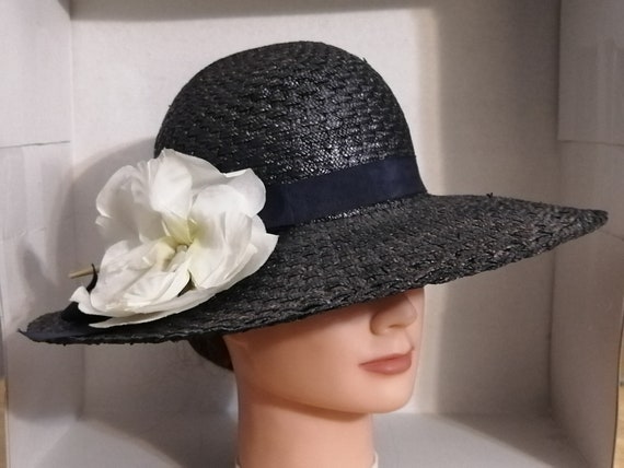 M'sieu  Leon Women's Hat, Vintage Hat, 1940's, Fl… - image 2