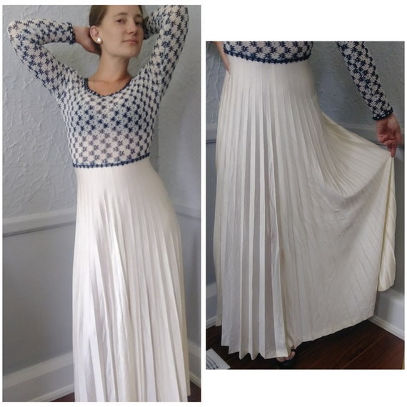 Gorgeous Vintage 70's Maxi Dress - Semi-sheer Blu… - image 2