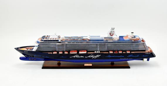 Mein Schiff 3 Cruise Ship Handmade Wooden Passenger Ship Model 44