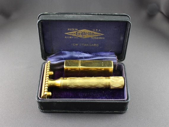Vintage 1930s Gillette New Standard Gold DE Safety Razor Blade