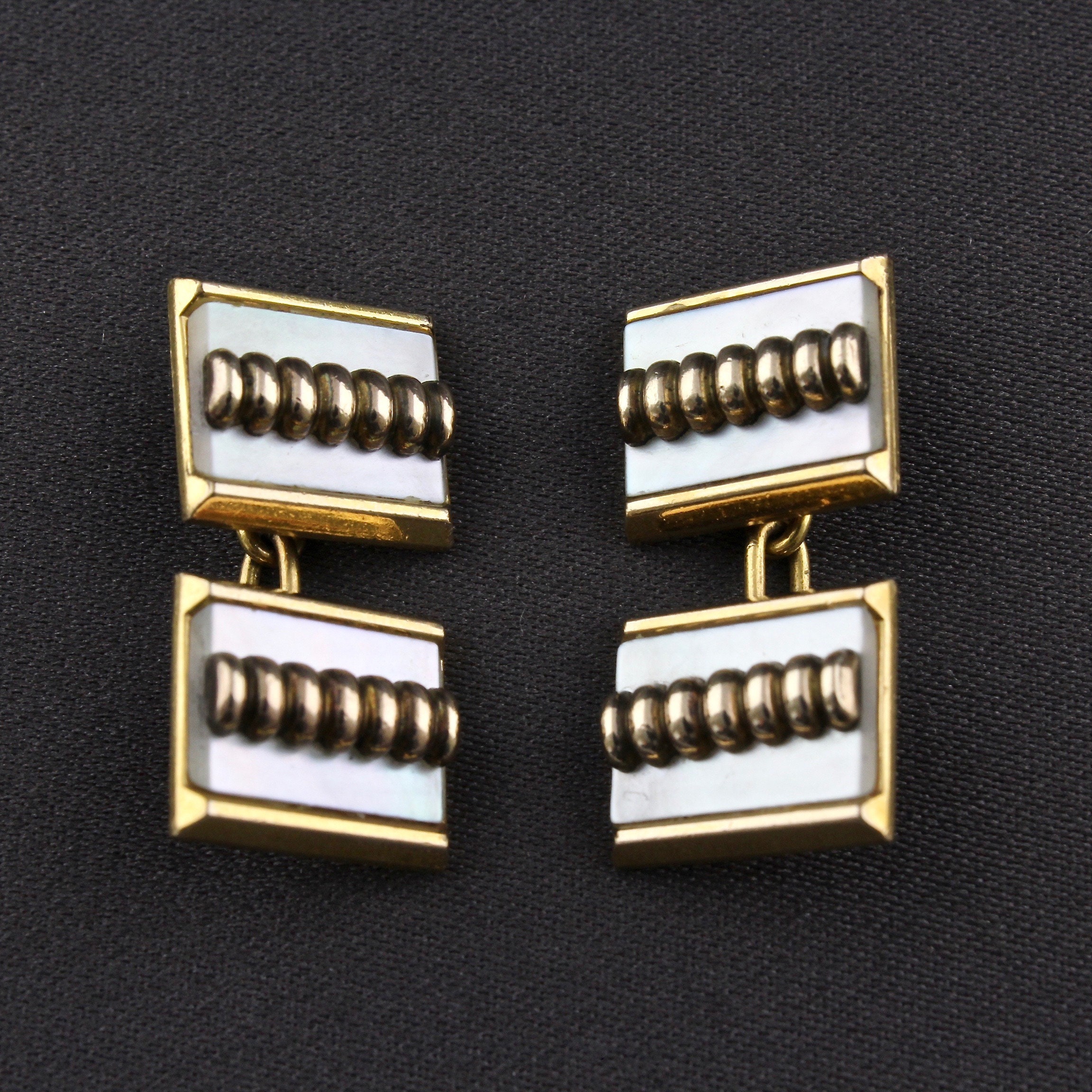 Boutons De Manchette Vintage Art Déco / Moderniste - Marque Murat, Plaqué Or Et Nacre - Occasion