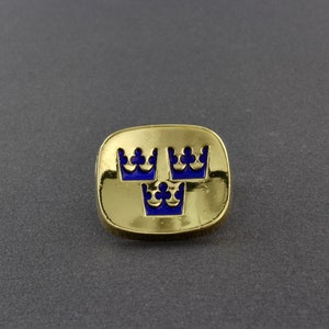 Incroyable broche vintage suédoise à trois couronnes Sporrong