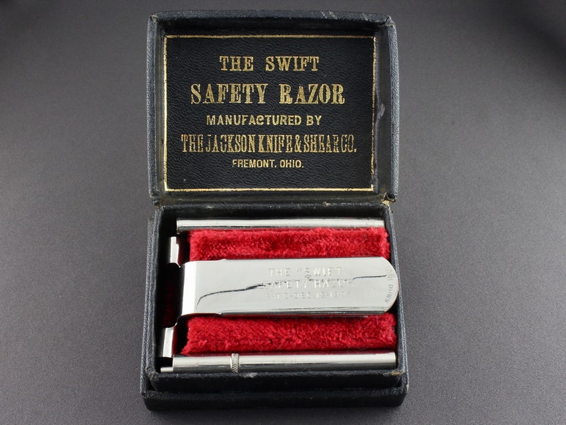 Safety Razor 1901 Vintage 1900s the Swift SE Safety Razor 2 Wedge Blades Stropping Tool ...