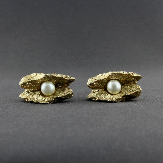 Vintage Faux Gold Nugget And Round White Pearl Cu… - image 4