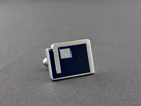 Vintage NEC IC Computer Microprocessor Chip Shiny… - image 4