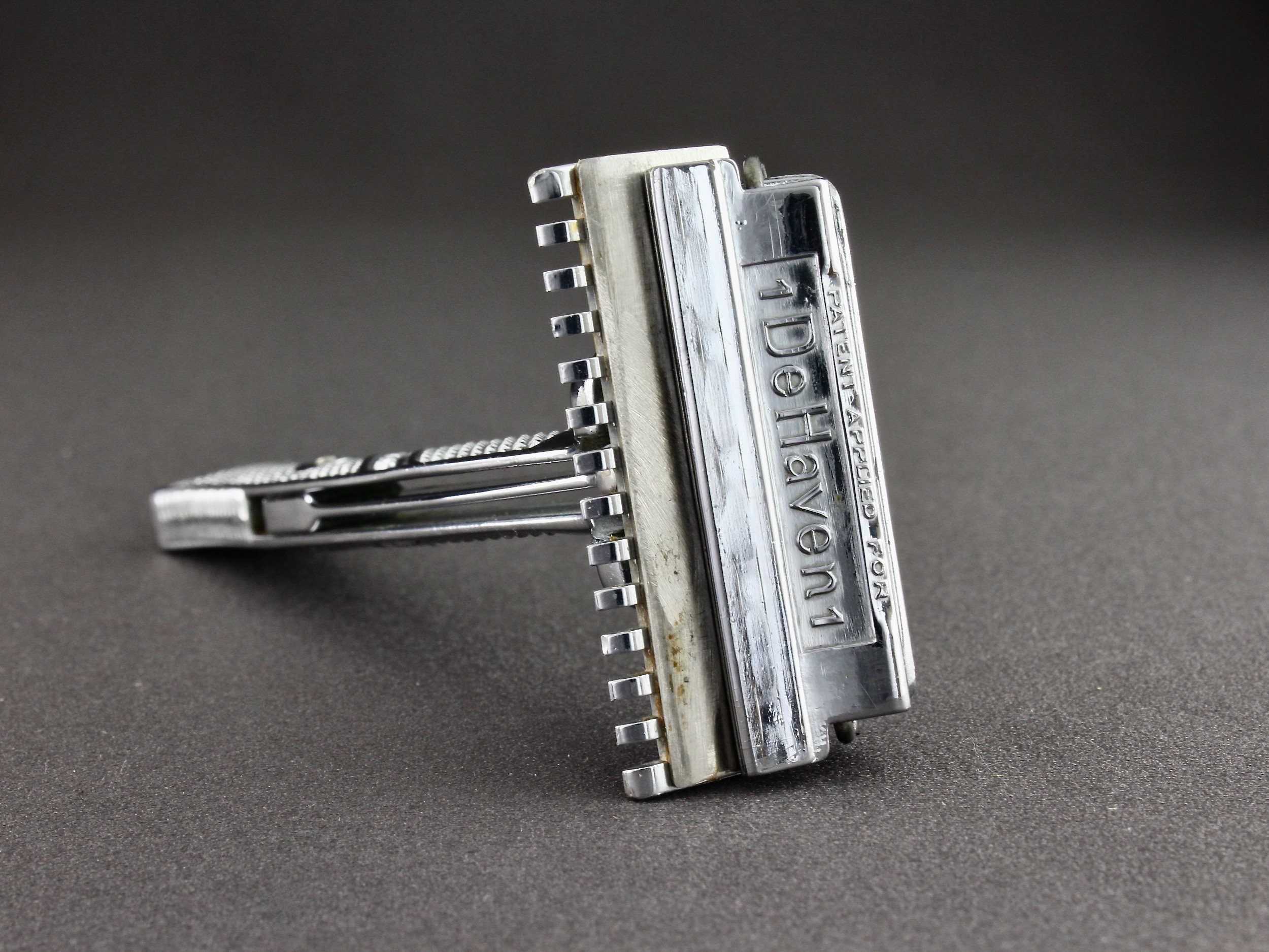 Shake Razors Vintage 1930s De Haven Model 3 Shake to Sharpen SE Safety Razor ...