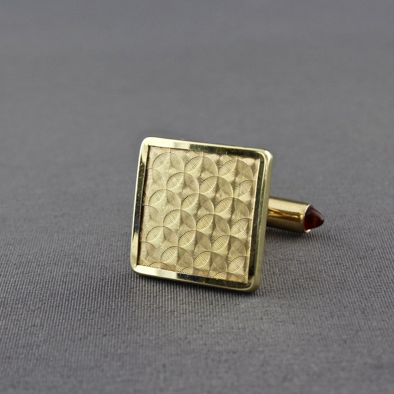 Vintage Krementz Gold Filled Engine Turned Geometric Brown Lucite Decorative Bullet Toggle Cufflinks