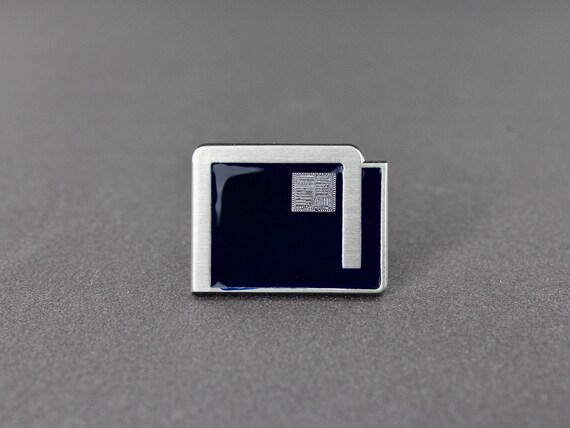 Vintage NEC IC Computer Microprocessor Chip Shiny… - image 7