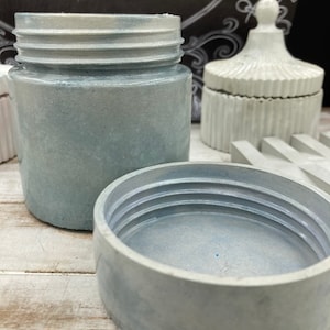 Cement jar with screw on lid . You choose color