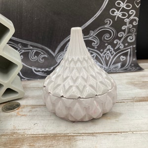 Cement Trinket jar with lid. Custom colors welcome