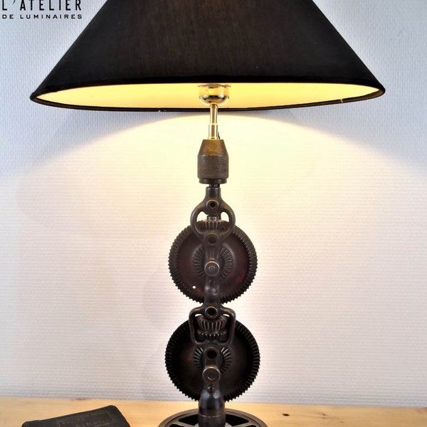 Totem light_Steampunk Lamp_Hand drill Lamp_Indusrial Lamp_Gears lamp_Urban lamp_Hand drill tool lamp_Contemporary_Loft decoration_Floor lamp