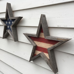 Americana rustic star pair, pallet wood, reclaimed pine, red and white distressed stripes, blue with stars