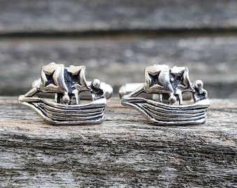 Vintage Sailboat Cufflinks. Sailor, Ship, Schooner. Nautical Wedding, Groom, Groomsmen Gift, Birthday, Anniversary, Dad. Boat Cufflinks