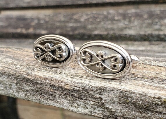 Vintage Abstract Cufflinks. Silver Toned. Gift for Men, Dad, Groom, Groomsmen, Wedding, Birthday, Anniversary, Father's Day View 3