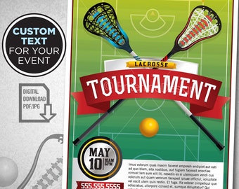 Può includere: Poster del torneo di lacrosse con bastoni incrociati, una palla gialla e la parola "TOURNAMENT" su uno striscione rosso. Include il testo "LACROSSE", "MAY 10" e un numero di telefono. Presenta uno sfondo verde del campo e un'opzione di download digitale.
