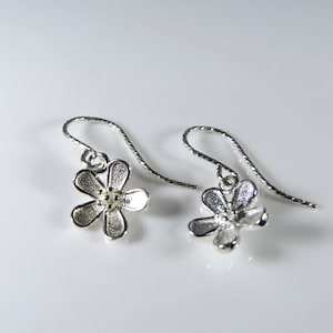 Orecchini a forma di fiore in argento sterling, orecchini in argento, orecchini in argento 925, orecchini a forma di fiore in argento 925, graziosi orecchini in argento