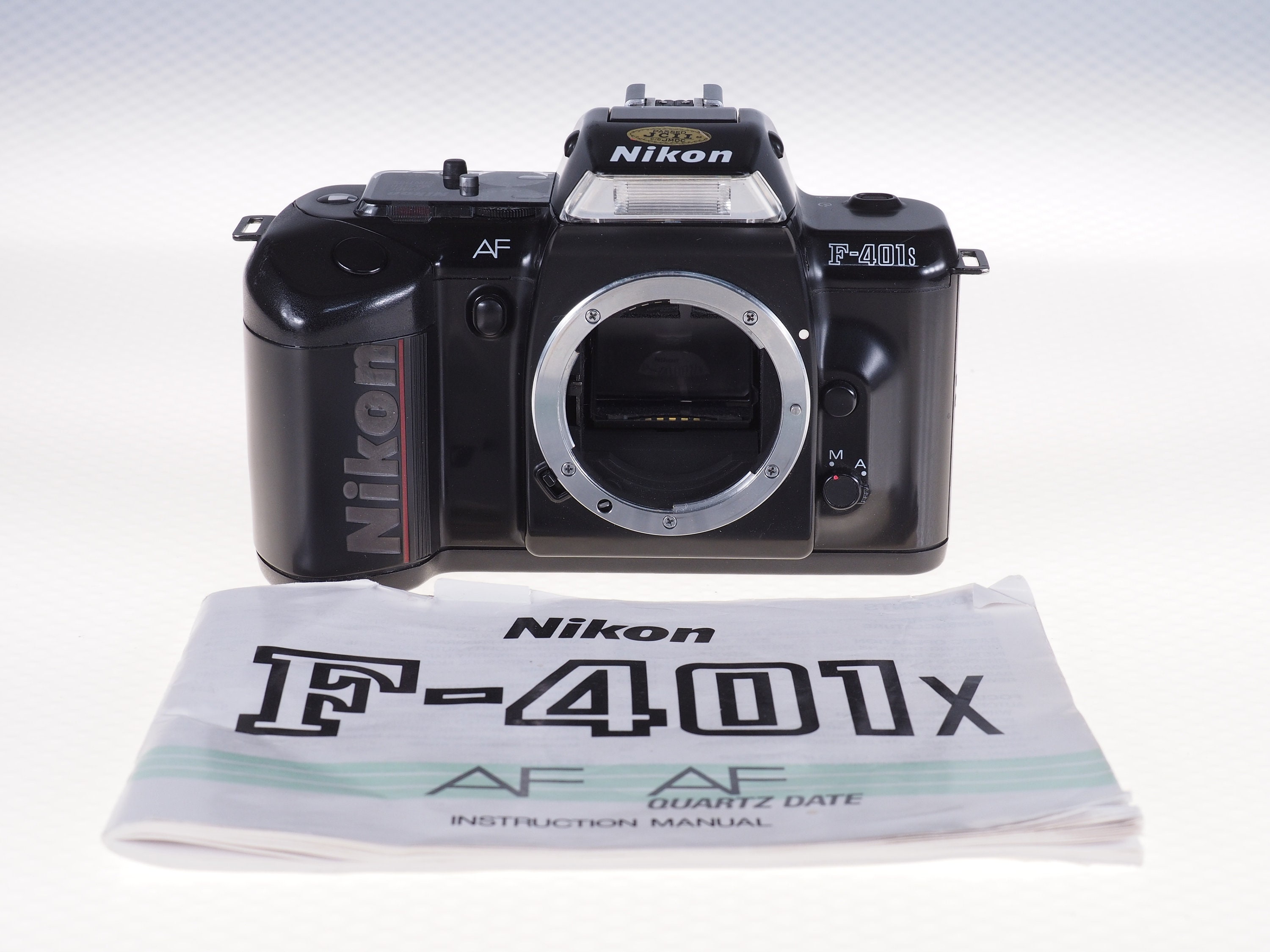 Film Camera Nikon F 401 S Nikon F-401S 35mm AF SLR Film Camera