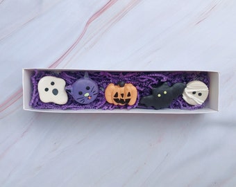 Halloween Macarons 5, 10, 15  Ghost, Cat, Pumpkin, Chocolate, Mummy
