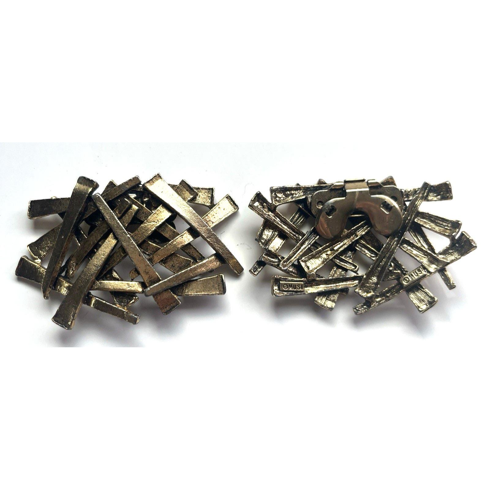 Buckle Brutalist - Etsy display picture 2