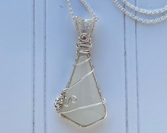 Light of Hope (Wire wrapped white quartz pendant)