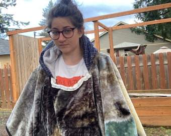 Wolf Winter Blanket Poncho