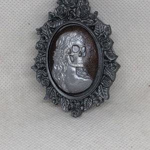 Gothic Vintage Brown and Black Skull Pendant