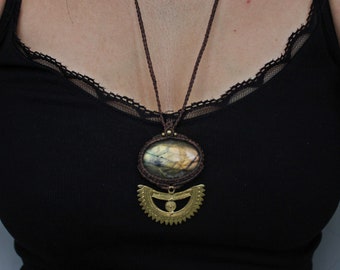 Goddess necklace, Labradorite necklace, crystal jewelry, healing jewelry, macrame necklace, bohemian jewelry, magical jewelry, unique wear