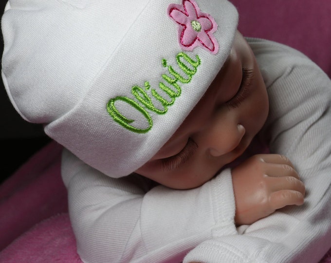 Personalized baby girl hat with flower appliqué - micro preemie / preemie / newborn / 0-3 months / 3-6 months / 6-12 months