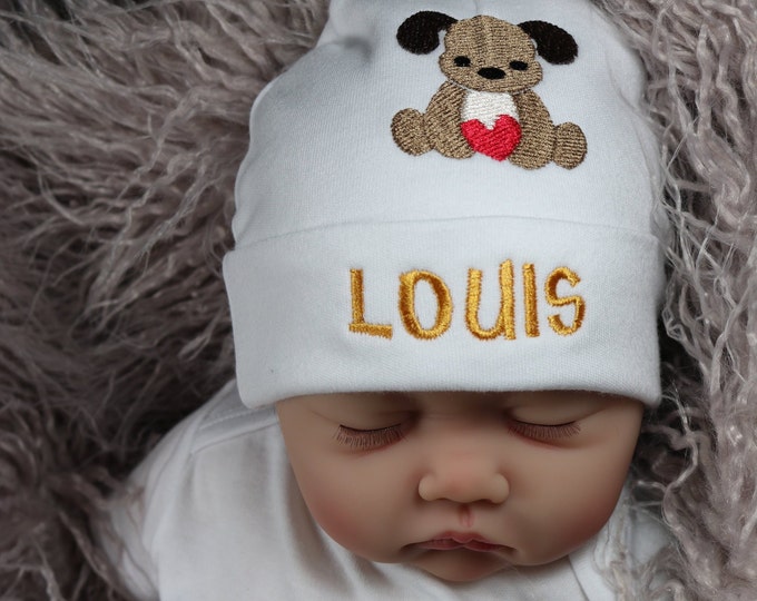 Personalized baby hat with puppy - micro preemie / preemie / newborn / 0-3 months / 3-6 months / 6-12 months