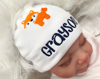 Personalized baby hat with fox - micro preemie / preemie / newborn / 0-3 months / 3-6 months / 6-12 months