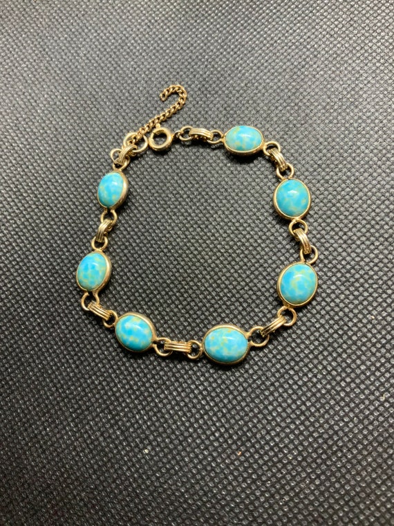 Vintage bracelet link Chain Faux Turquoise Bezel S