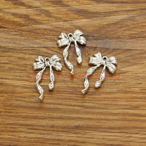 15pcs Bow Bowtie Charms Wedding Ribbon Gift Wrapping Charms Pendants Antique Silver Tone 18x30mm cf5169