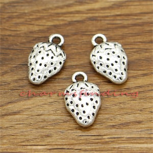 20pcs Strawberry Charms  Fruit Charms Antique Silver Tone 17x10mm cf0290