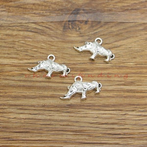 30pcs Rhinoceros Charms Rhino Animal Charms Antique Silver Tone 15x24mm cf4160