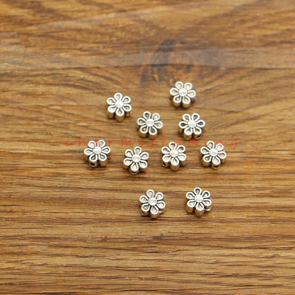 50/100pcs Silver Metal Daisy Flower Beads Spacers Antique Silver Tone Jewelry Bracelet Beads7x7x4mm 1mm hole beads cf4775
