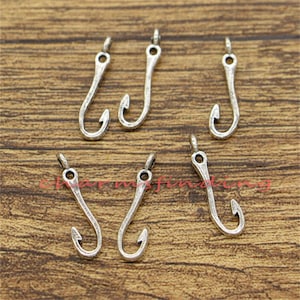 100pcs Fishing Hook Charms Hook Charms Antique Silver Tone 20x5mm cf0977