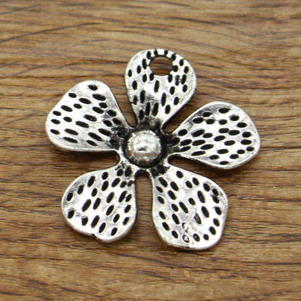 10pcs Flower Flowers Charms Garden Charms Antique Silver Tone 32x32mm cf2222