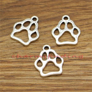 30pcs Dog Paw Charms Animal Charms Antique Silver Tone 20x17mm cf0184