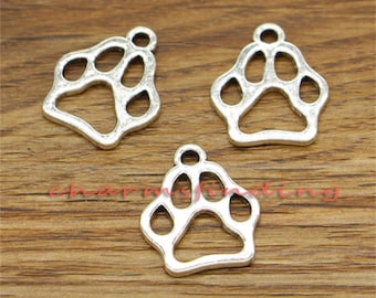 30 stuks hondenpootbedels Dierenbedels antiekzilver 20 x 17 mm cf0184
