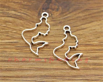 20 piezas de dijes de sirena de 2 lados con contorno de sirena y océano, tono plateado antiguo, 20 x 33 mm, cf3761