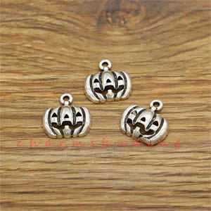 30pcs Pumpkin Charms Halloween Charm Antique Silver Tone 16x16mm cf3826