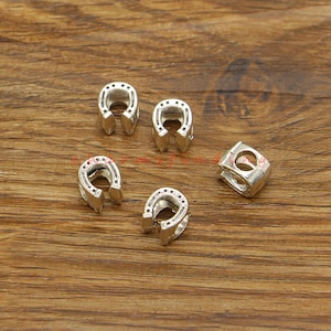 30 Stück Hufeisen Glück U-förmige Perlen Spacer Antik Silber Ton 10x9x8mm 4mm Loch cf4981