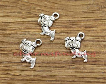 犬チャーム、犬ペンダント、動物チャーム、アンティークシルバー