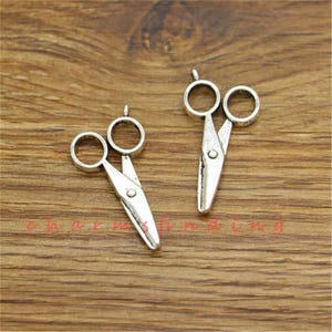 20pcs Scissor Charms Sewing Charms Antique Silver Tone 17x35mm cf3807
